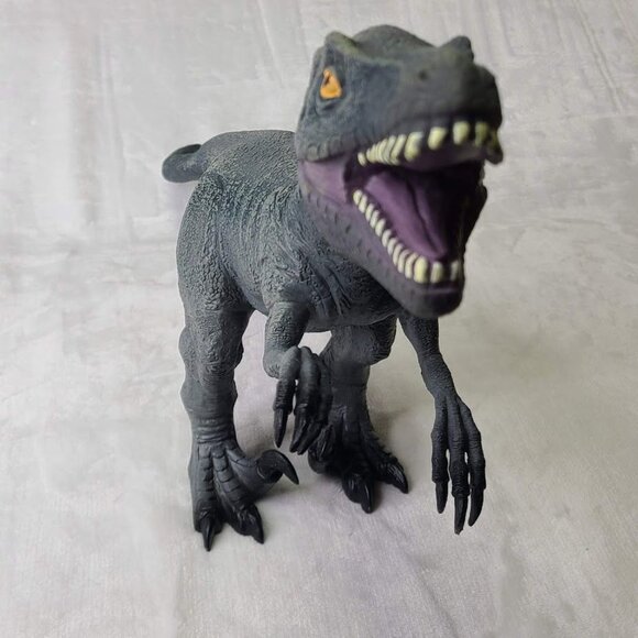 2014 20" Velociraptor 2234C Toys R US soft Rubber Jurassic Dinosaur - Picture 4 of 13